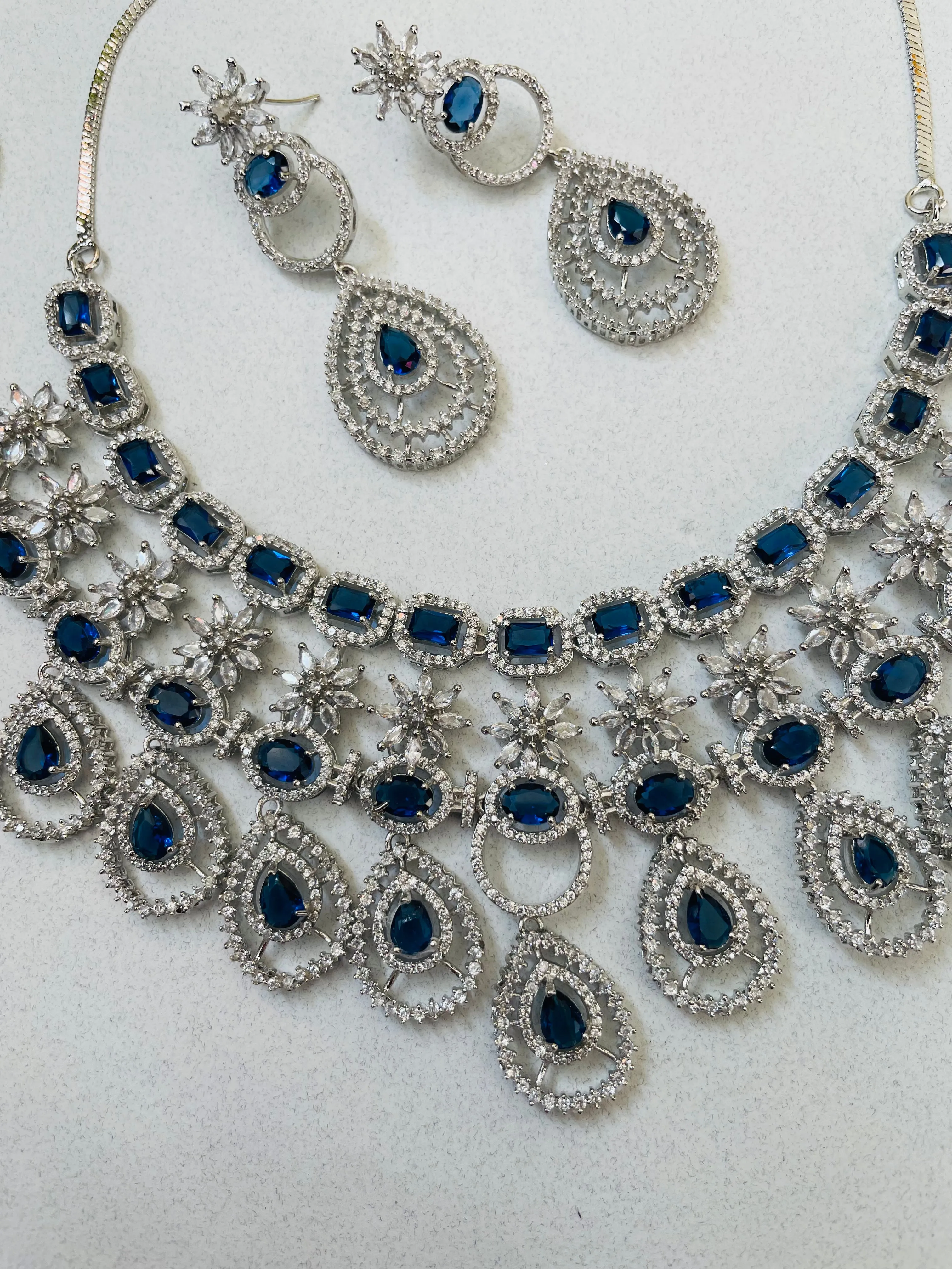 EMERALD BRIDAL NECKLACE SET-Elegance151