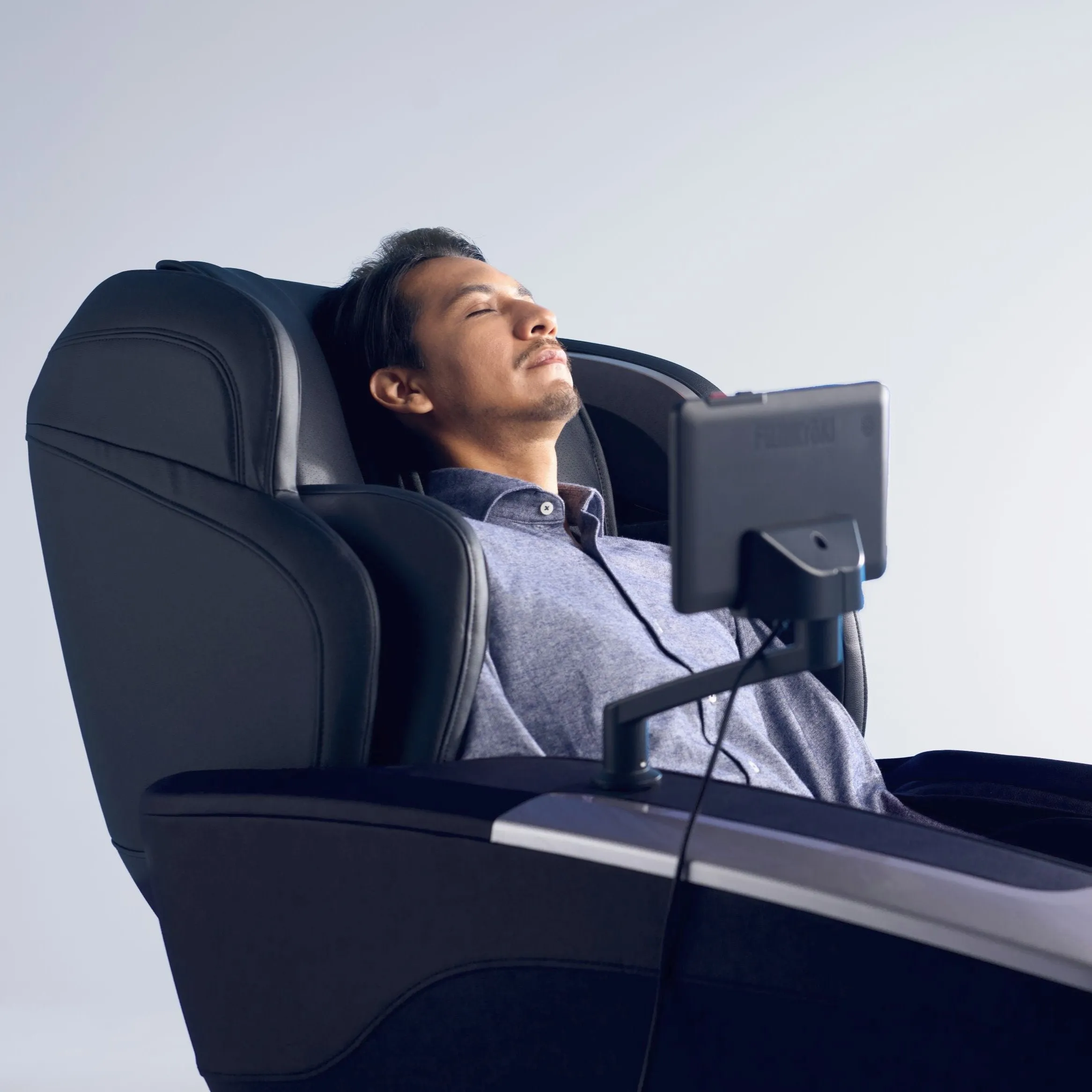 FUJIIRYOKI: Cyber Relax Ai Made in Japan 5D Ai Ultra Premium Massage Chair (JP4000 )