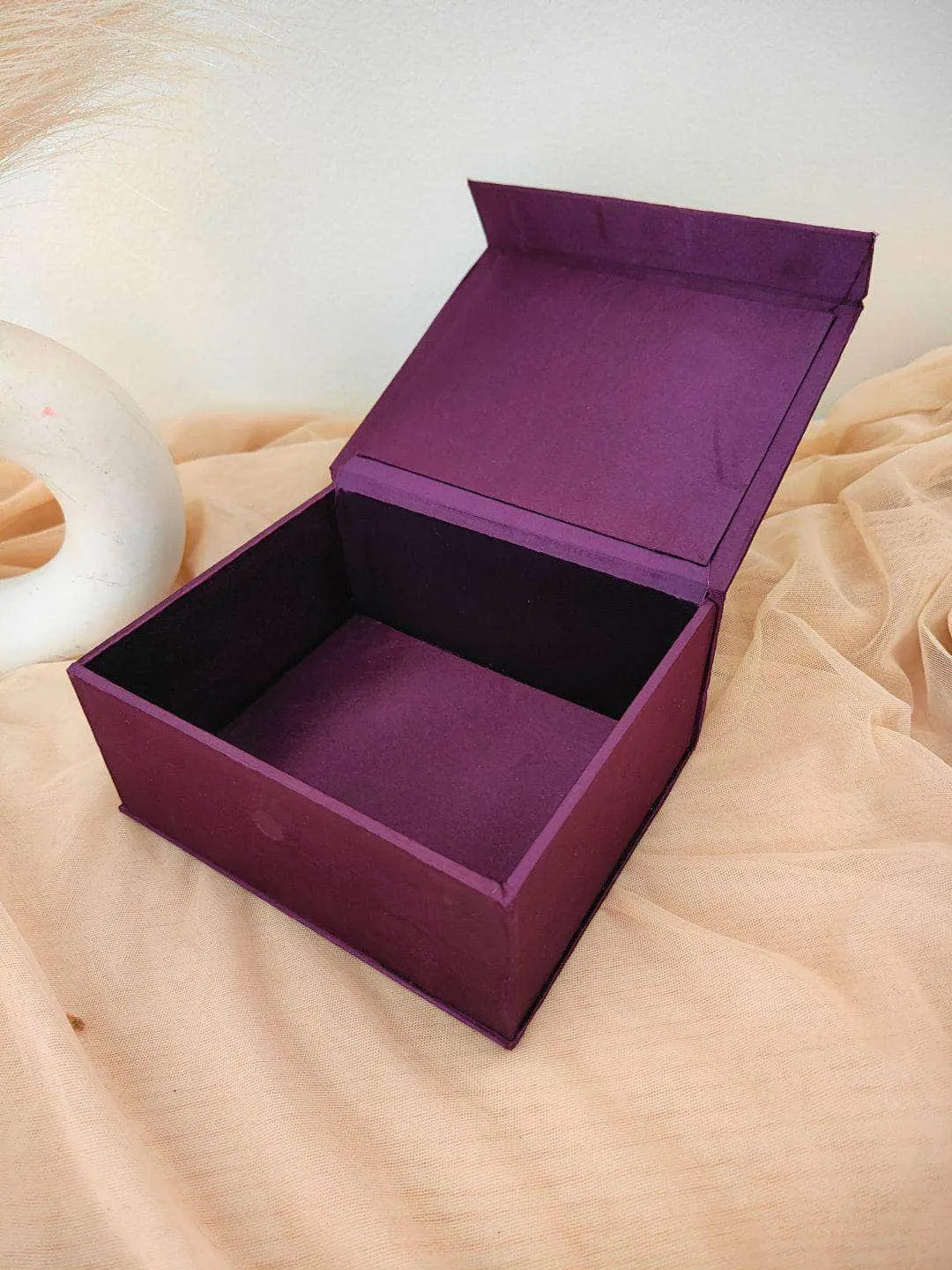 Ishhaara Gift Box Size 3