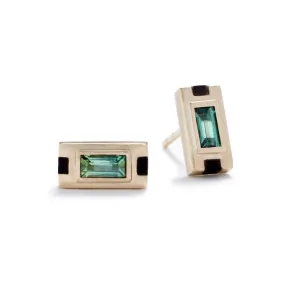 Mirum stud earrings