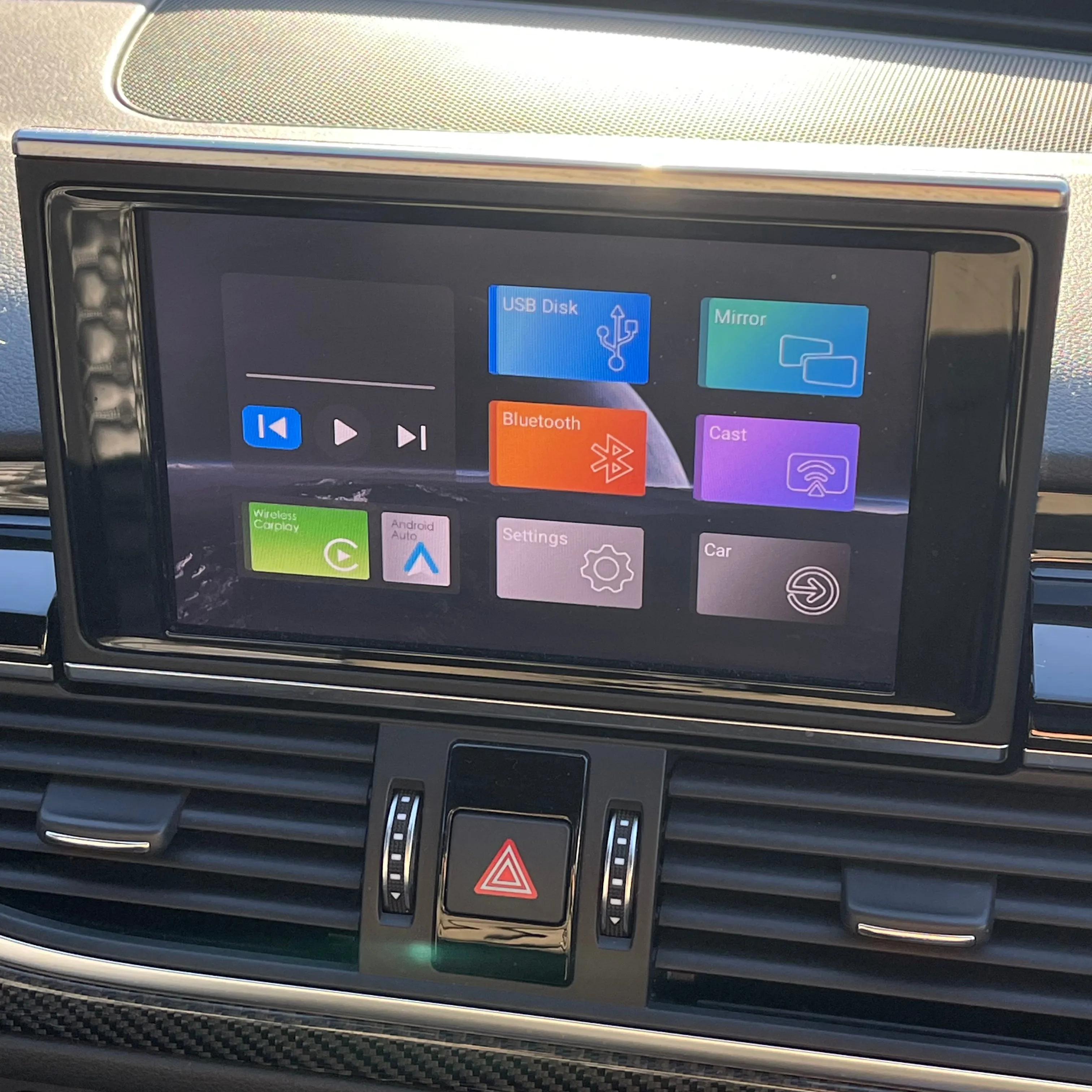 MMB Wireless Carplay Adapter (Only for factory fitted headunit’s)