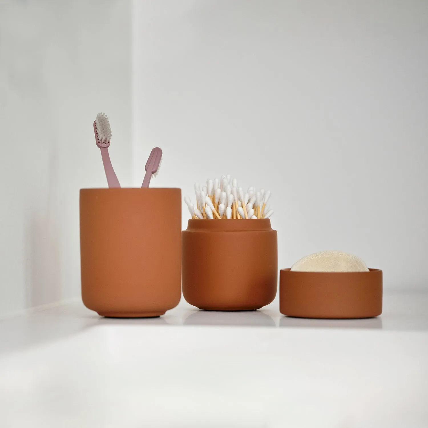 zone denmark | ume toothbrush mug | terracotta